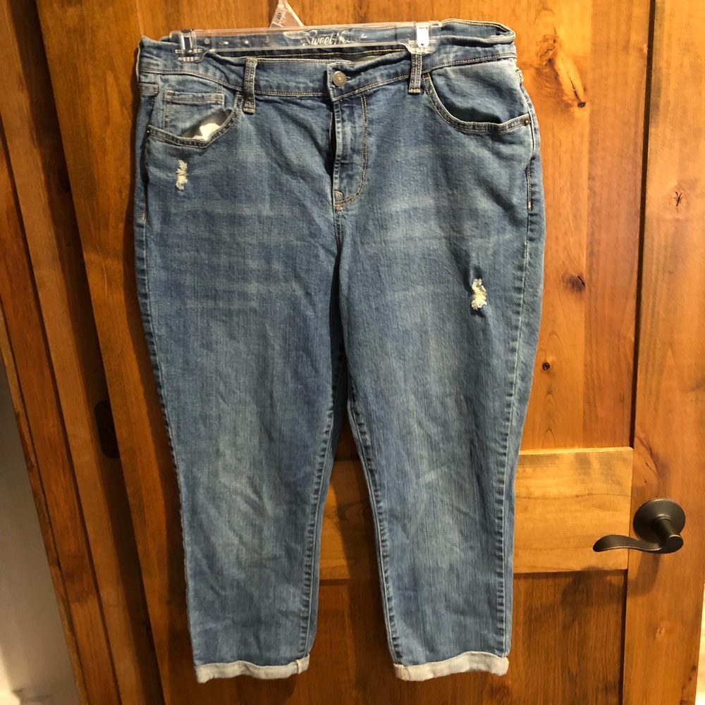 Old Navy Boyfriend Capris